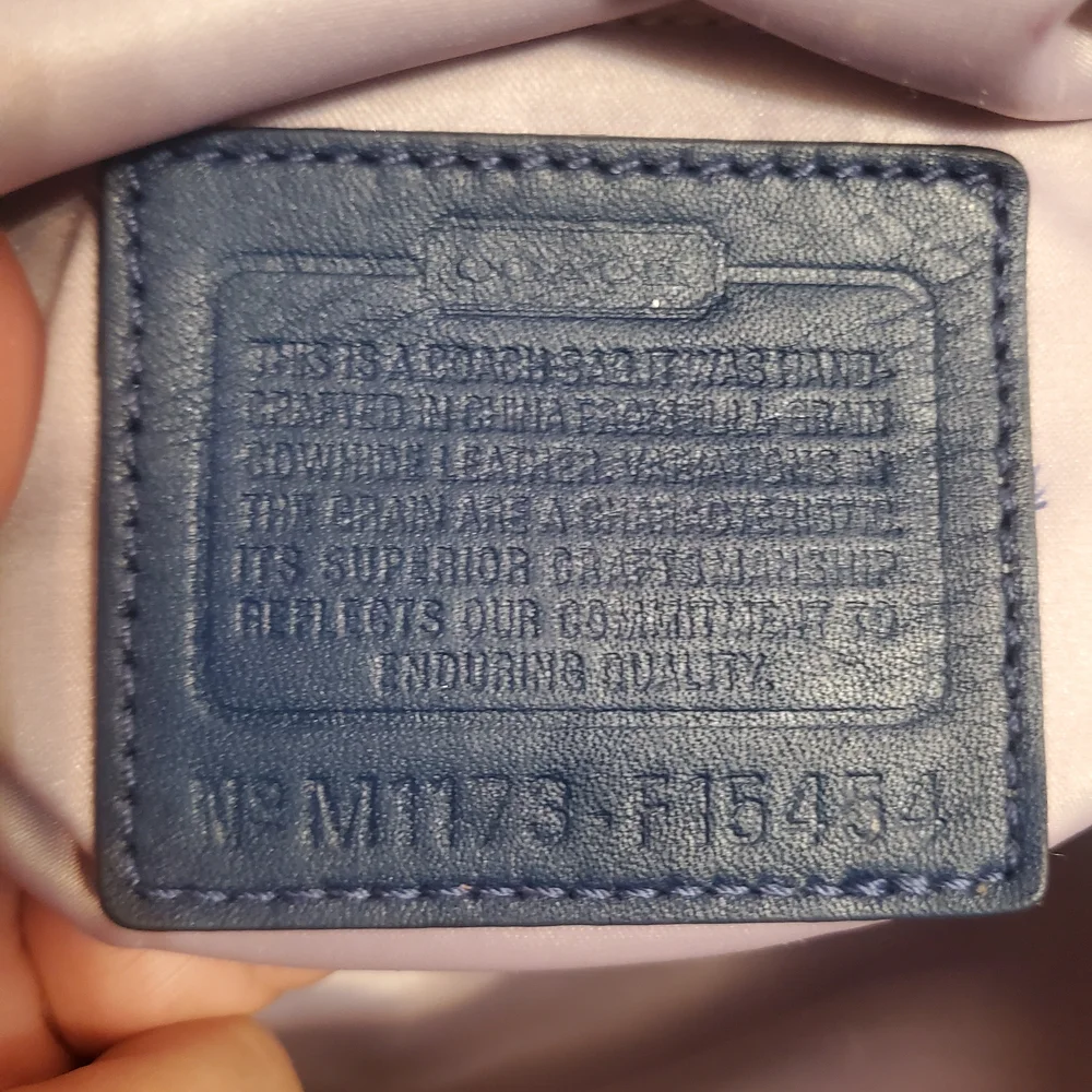 Coach Glosy Dark Blue Leather Handle,shoulder bag. - Picture 11 of 16